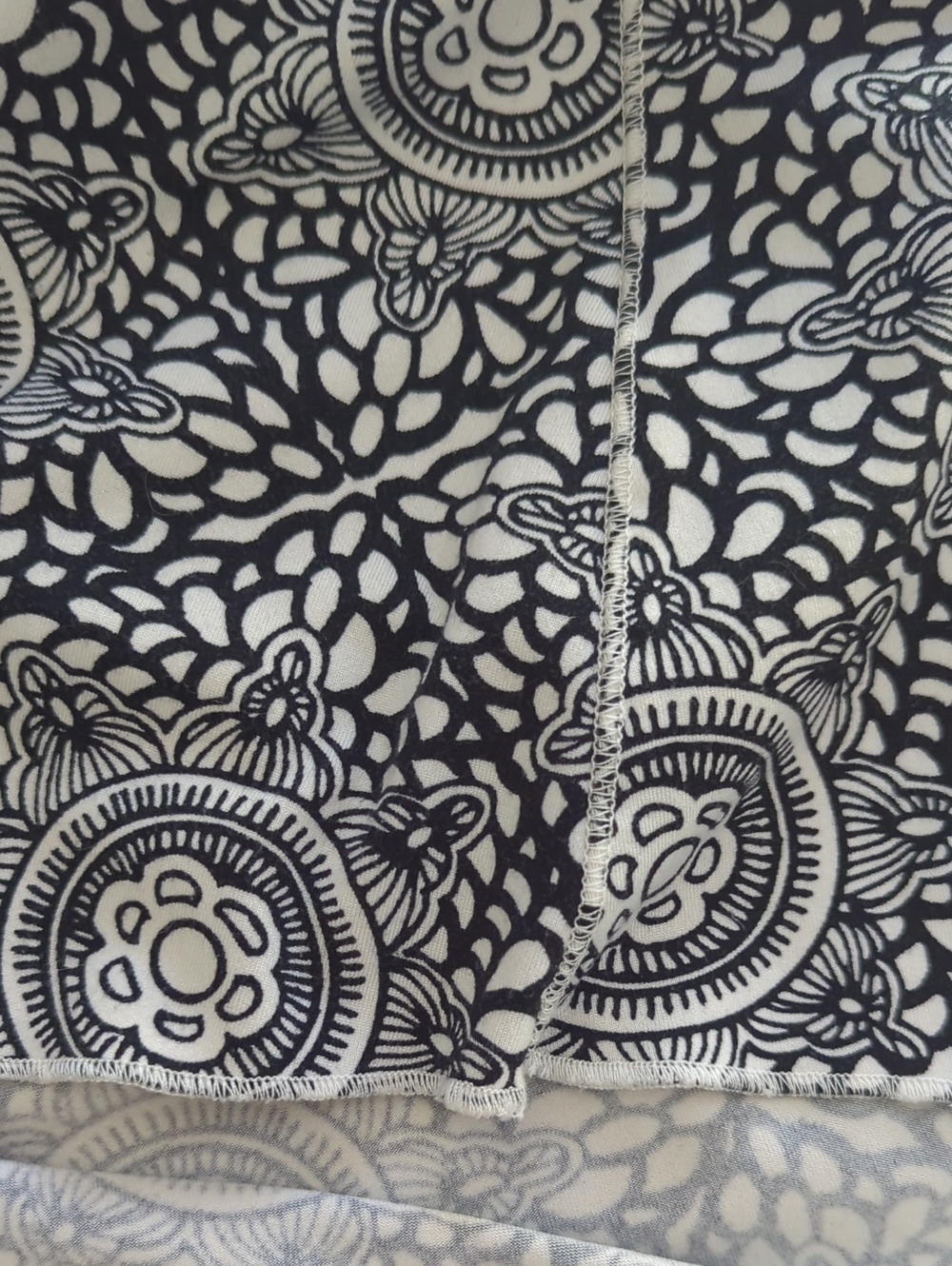 Tranquility Boho Festival Black & White Mandala A-Line Midi Skirt Sz Small - Picture 4 of 5